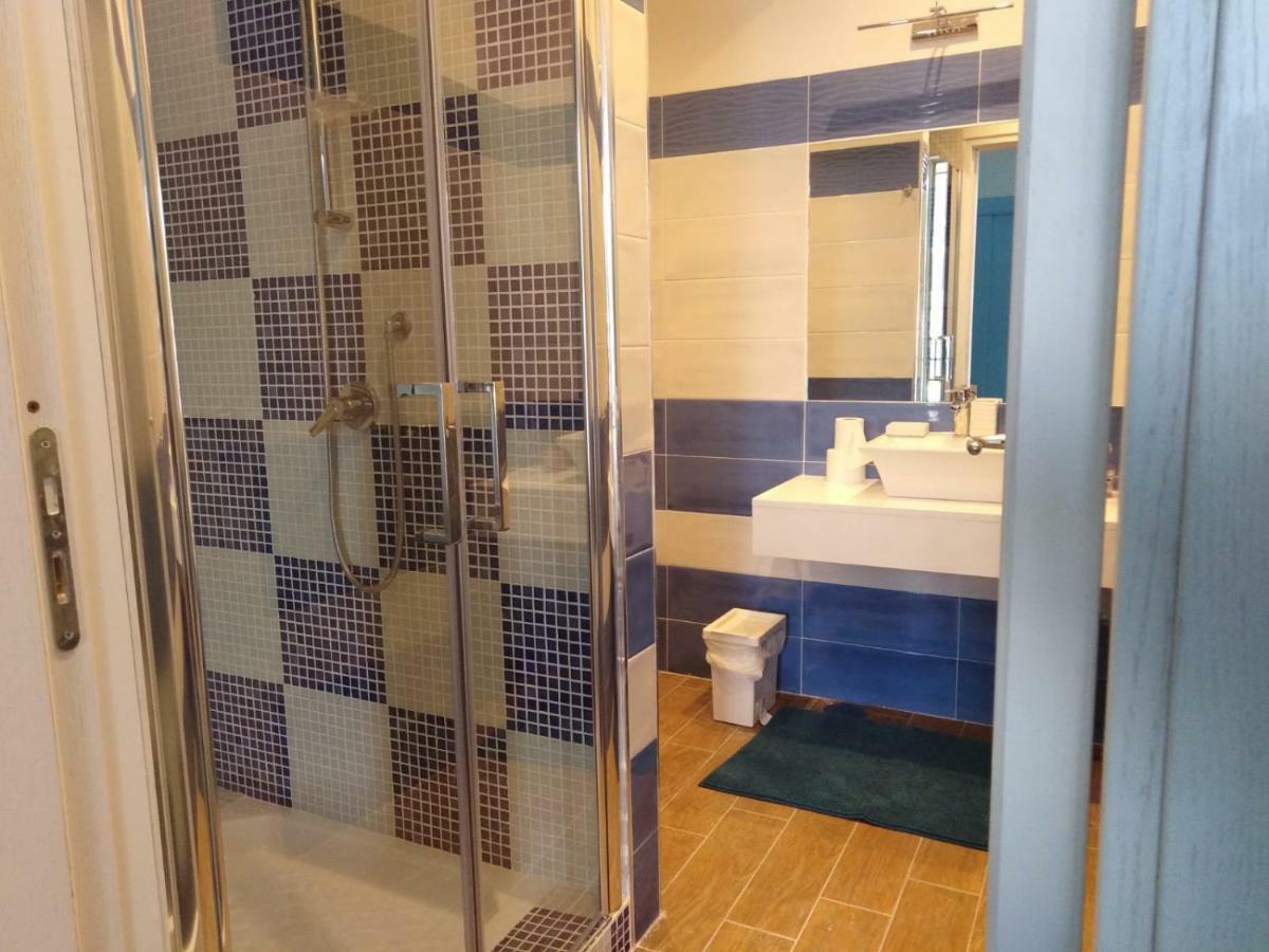 Casa Vacanze Riva Destra Ischia Buitenkant foto