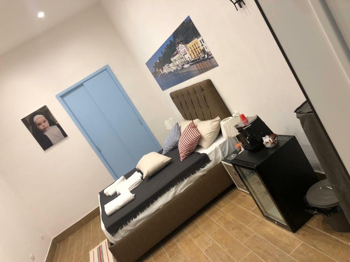 Casa Vacanze Riva Destra Ischia Buitenkant foto