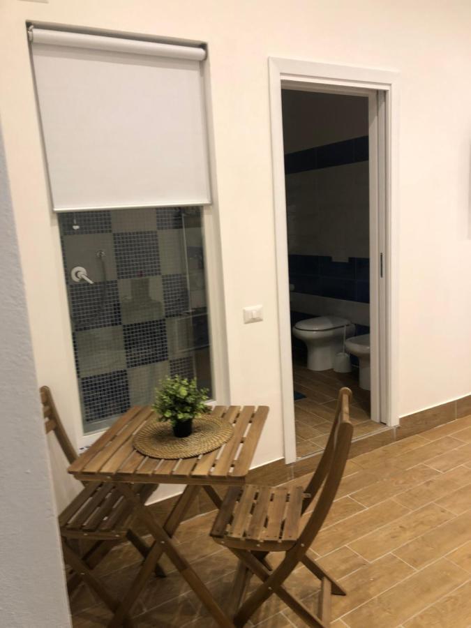 Casa Vacanze Riva Destra Ischia Buitenkant foto
